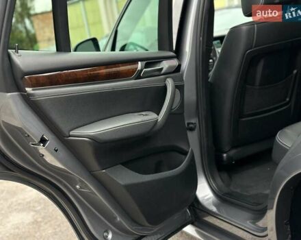 Серый БМВ Х3, объемом двигателя 3 л и пробегом 156 тыс. км за 20990 $, фото 28 на Automoto.ua