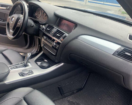 Серый БМВ Х3, объемом двигателя 2 л и пробегом 65 тыс. км за 40500 $, фото 12 на Automoto.ua