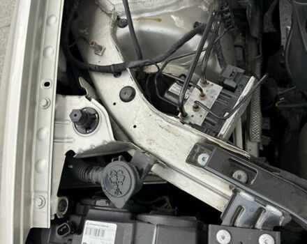 Серый БМВ Х3, объемом двигателя 2 л и пробегом 176 тыс. км за 14500 $, фото 26 на Automoto.ua