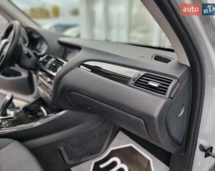 Серый БМВ Х3, объемом двигателя 2 л и пробегом 217 тыс. км за 14900 $, фото 67 на Automoto.ua