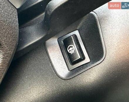 Сірий БМВ Х3, об'ємом двигуна 2 л та пробігом 120 тис. км за 30790 $, фото 30 на Automoto.ua