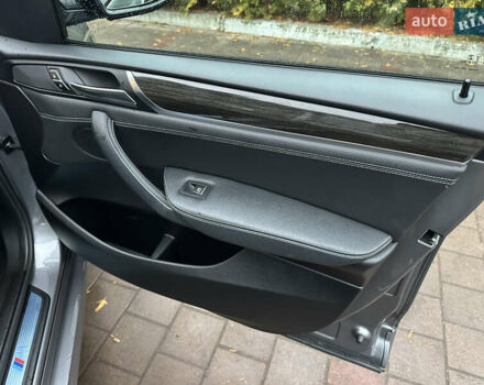 Сірий БМВ Х3, об'ємом двигуна 2 л та пробігом 163 тис. км за 17500 $, фото 51 на Automoto.ua