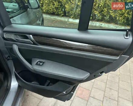 Сірий БМВ Х3, об'ємом двигуна 2 л та пробігом 163 тис. км за 17500 $, фото 56 на Automoto.ua