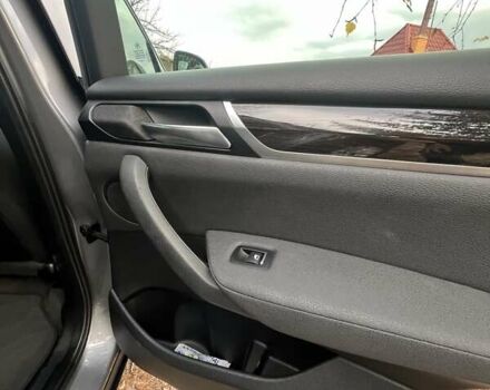 Серый БМВ Х3, объемом двигателя 2 л и пробегом 205 тыс. км за 19500 $, фото 61 на Automoto.ua