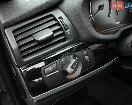 Сірий БМВ Х3, об'ємом двигуна 2 л та пробігом 163 тис. км за 17500 $, фото 40 на Automoto.ua