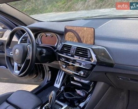 Серый БМВ Х3, объемом двигателя 3 л и пробегом 83 тыс. км за 37900 $, фото 9 на Automoto.ua