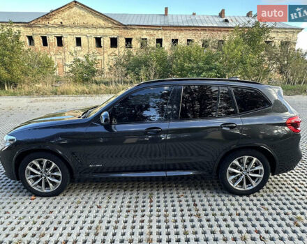 Сірий БМВ Х3, об'ємом двигуна 2 л та пробігом 180 тис. км за 25500 $, фото 9 на Automoto.ua