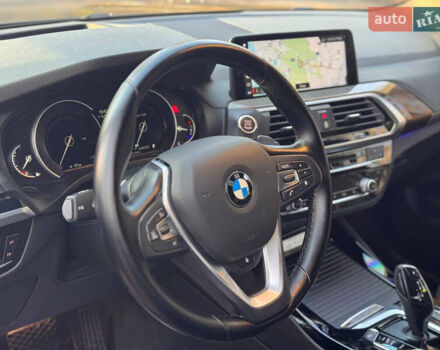 Сірий БМВ Х3, об'ємом двигуна 2 л та пробігом 164 тис. км за 25900 $, фото 47 на Automoto.ua