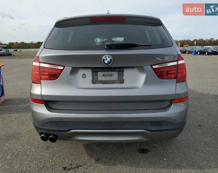 Серый БМВ Х3, объемом двигателя 2 л и пробегом 104 тыс. км за 3600 $, фото 5 на Automoto.ua