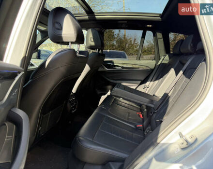 Сірий БМВ Х3, об'ємом двигуна 3 л та пробігом 120 тис. км за 34999 $, фото 7 на Automoto.ua