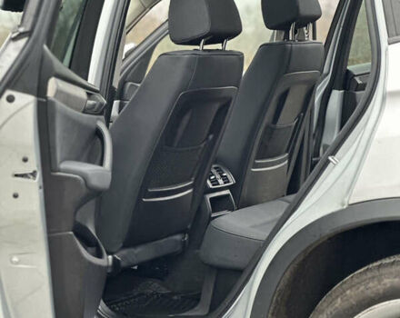 Серый БМВ Х3, объемом двигателя 2 л и пробегом 187 тыс. км за 15500 $, фото 10 на Automoto.ua