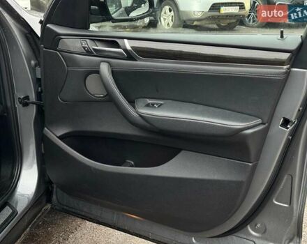 Сірий БМВ Х3, об'ємом двигуна 2 л та пробігом 170 тис. км за 18990 $, фото 26 на Automoto.ua