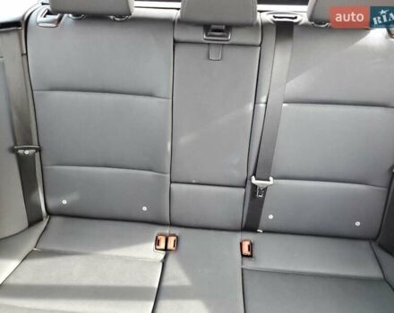 Серый БМВ Х3, объемом двигателя 2 л и пробегом 104 тыс. км за 3600 $, фото 9 на Automoto.ua