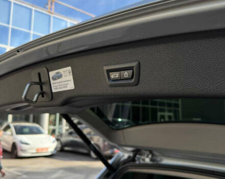 Сірий БМВ Х3, об'ємом двигуна 2 л та пробігом 186 тис. км за 13899 $, фото 28 на Automoto.ua