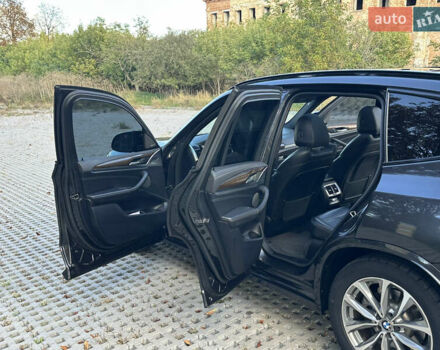 Сірий БМВ Х3, об'ємом двигуна 2 л та пробігом 180 тис. км за 25500 $, фото 12 на Automoto.ua