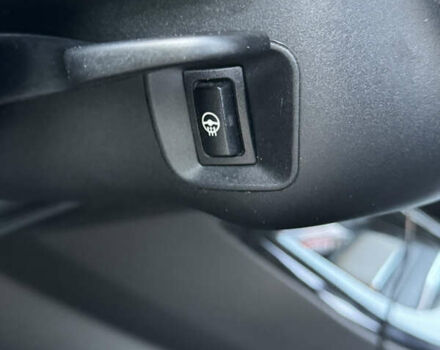 Серый БМВ Х3, объемом двигателя 2 л и пробегом 107 тыс. км за 23000 $, фото 11 на Automoto.ua