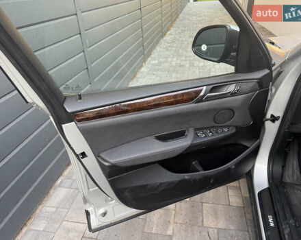 Серый БМВ Х3, объемом двигателя 2 л и пробегом 164 тыс. км за 10999 $, фото 20 на Automoto.ua