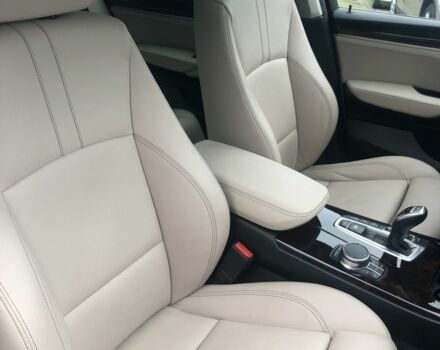 Серый БМВ Х3, объемом двигателя 3 л и пробегом 112 тыс. км за 10200 $, фото 10 на Automoto.ua