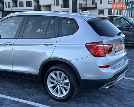 Серый БМВ Х3, объемом двигателя 2 л и пробегом 165 тыс. км за 14400 $, фото 5 на Automoto.ua