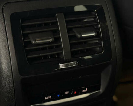 Серый БМВ Х3, объемом двигателя 2 л и пробегом 80 тыс. км за 23800 $, фото 20 на Automoto.ua