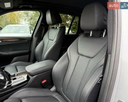 Серый БМВ Х3, объемом двигателя 2 л и пробегом 89 тыс. км за 25500 $, фото 11 на Automoto.ua