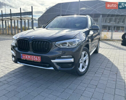 Серый БМВ Х3, объемом двигателя 2 л и пробегом 109 тыс. км за 26990 $, фото 3 на Automoto.ua