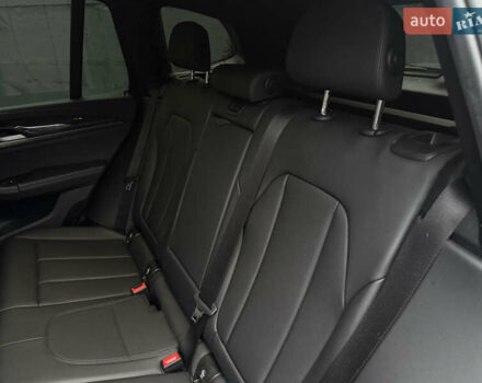 Сірий БМВ Х3, об'ємом двигуна 3 л та пробігом 131 тис. км за 33999 $, фото 30 на Automoto.ua