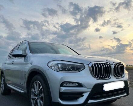 Серый БМВ Х3, объемом двигателя 2 л и пробегом 89 тыс. км за 463 $, фото 2 на Automoto.ua