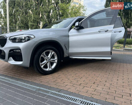 Серый БМВ Х3, объемом двигателя 2 л и пробегом 65 тыс. км за 28500 $, фото 9 на Automoto.ua