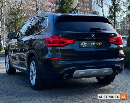 Серый БМВ Х3, объемом двигателя 2 л и пробегом 146 тыс. км за 24400 $, фото 4 на Automoto.ua