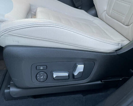 Серый БМВ Х3, объемом двигателя 2 л и пробегом 27 тыс. км за 35900 $, фото 23 на Automoto.ua