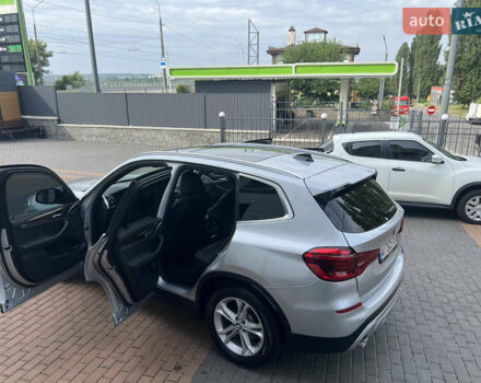 Сірий БМВ Х3, об'ємом двигуна 2 л та пробігом 80 тис. км за 27300 $, фото 15 на Automoto.ua
