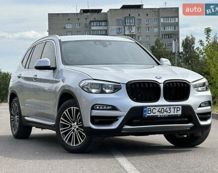 Сірий БМВ Х3, об'ємом двигуна 2 л та пробігом 114 тис. км за 21350 $, фото 3 на Automoto.ua
