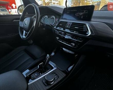 Серый БМВ Х3, объемом двигателя 2 л и пробегом 205 тыс. км за 30000 $, фото 11 на Automoto.ua