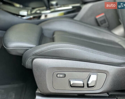 Сірий БМВ Х3, об'ємом двигуна 2 л та пробігом 114 тис. км за 21350 $, фото 45 на Automoto.ua