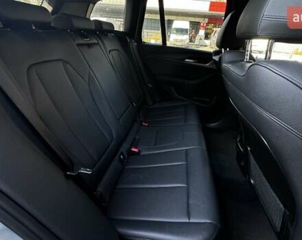 Серый БМВ Х3, объемом двигателя 2 л и пробегом 205 тыс. км за 30000 $, фото 14 на Automoto.ua