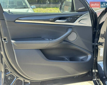 Серый БМВ Х3, объемом двигателя 3 л и пробегом 126 тыс. км за 38500 $, фото 9 на Automoto.ua