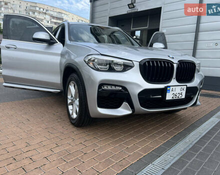 Серый БМВ Х3, объемом двигателя 2 л и пробегом 65 тыс. км за 28500 $, фото 5 на Automoto.ua