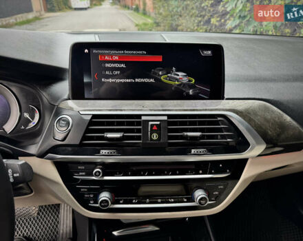 Серый БМВ Х3, объемом двигателя 2 л и пробегом 141 тыс. км за 22500 $, фото 22 на Automoto.ua