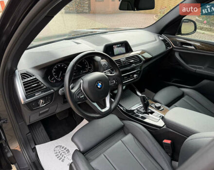 Серый БМВ Х3, объемом двигателя 2 л и пробегом 102 тыс. км за 27500 $, фото 43 на Automoto.ua