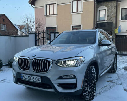 Серый БМВ Х3, объемом двигателя 2 л и пробегом 27 тыс. км за 35900 $, фото 2 на Automoto.ua