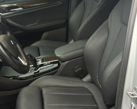 Серый БМВ Х3, объемом двигателя 2 л и пробегом 80 тыс. км за 23800 $, фото 13 на Automoto.ua