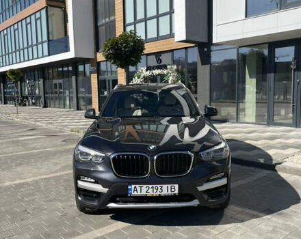 Серый БМВ Х3, объемом двигателя 2 л и пробегом 109 тыс. км за 25000 $, фото 2 на Automoto.ua