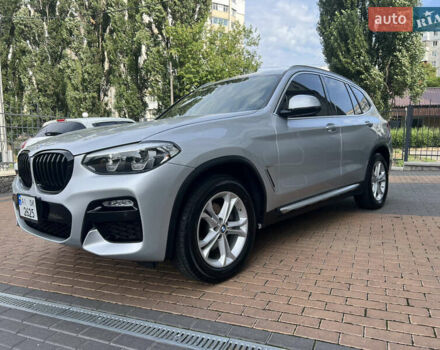 Серый БМВ Х3, объемом двигателя 2 л и пробегом 65 тыс. км за 28500 $, фото 43 на Automoto.ua