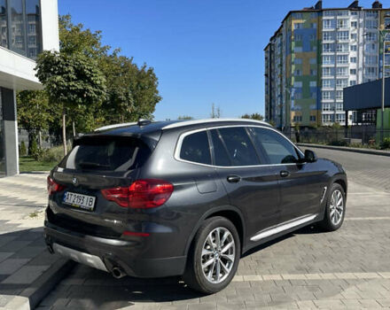 Серый БМВ Х3, объемом двигателя 2 л и пробегом 109 тыс. км за 25000 $, фото 5 на Automoto.ua