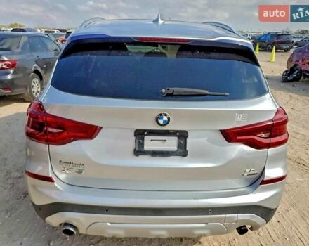 Серый БМВ Х3, объемом двигателя 2 л и пробегом 158 тыс. км за 7400 $, фото 5 на Automoto.ua