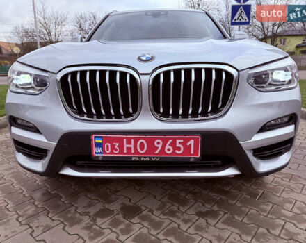 Серый БМВ Х3, объемом двигателя 2 л и пробегом 139 тыс. км за 23900 $, фото 3 на Automoto.ua