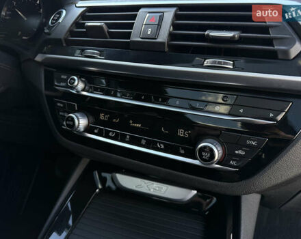 Серый БМВ Х3, объемом двигателя 2 л и пробегом 151 тыс. км за 23900 $, фото 38 на Automoto.ua