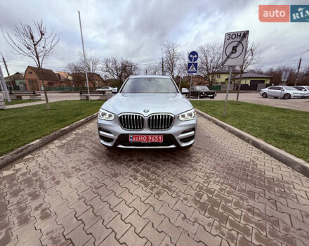 Серый БМВ Х3, объемом двигателя 2 л и пробегом 139 тыс. км за 23900 $, фото 2 на Automoto.ua