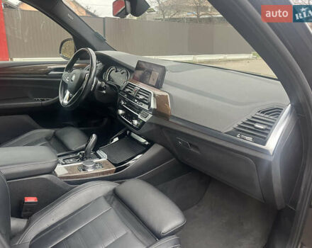 Серый БМВ Х3, объемом двигателя 2 л и пробегом 148 тыс. км за 26400 $, фото 16 на Automoto.ua